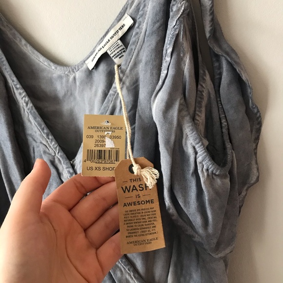 🦋3/50$ NWT AE blue cold shoulder romper - Picture 5 of 7